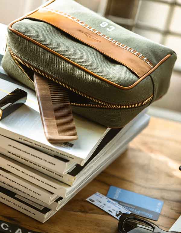 trousse kaki